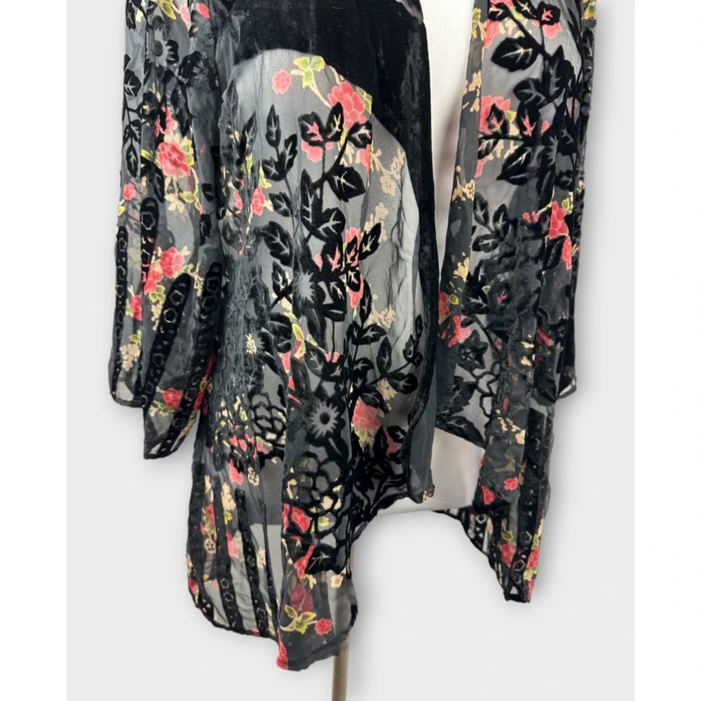 Urban Outfitters Kimono One Size Black Velvet Burnout Whimsigoth Fairy Shawl - Picture 6 of 14